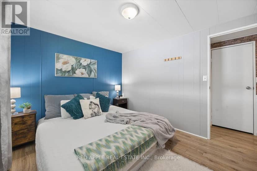 30 Flora Court — photo 25 of 34