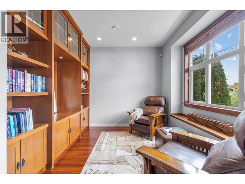 186 MACDONALD AVENUE, Burnaby, photo 5