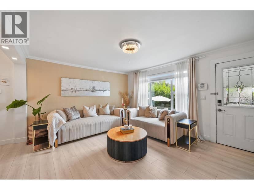 1875 COLEMAN AVENUE, Coquitlam