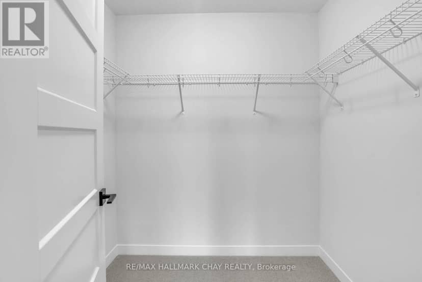 18 Beverly Street — photo 13 of 25