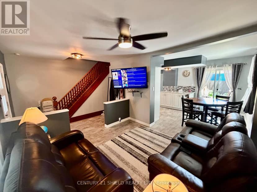 9 Bergin Avenue — photo 2 of 22
