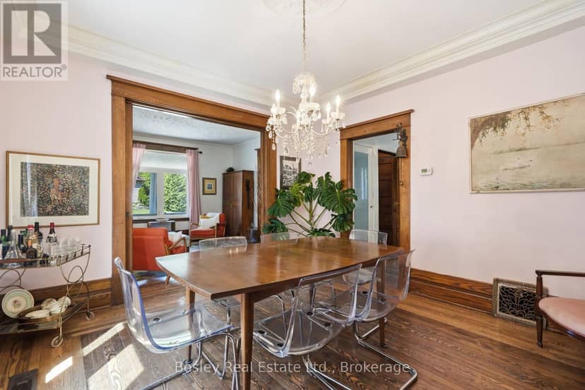 139 St Vincent Street — photo 10 of 40