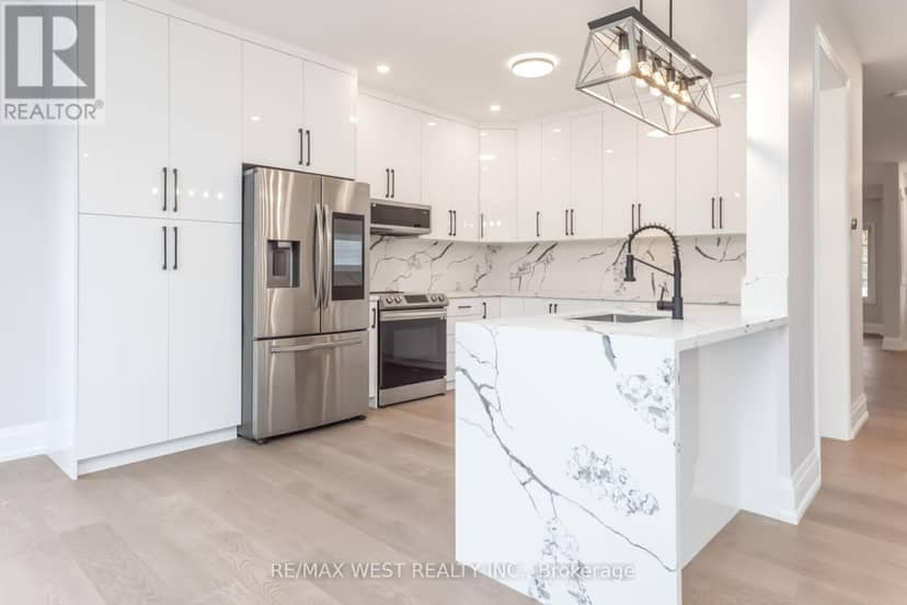 5843 Rainspring Drive — photo 14 of 40
