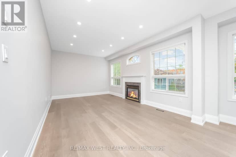 5843 Rainspring Drive — photo 17 of 40