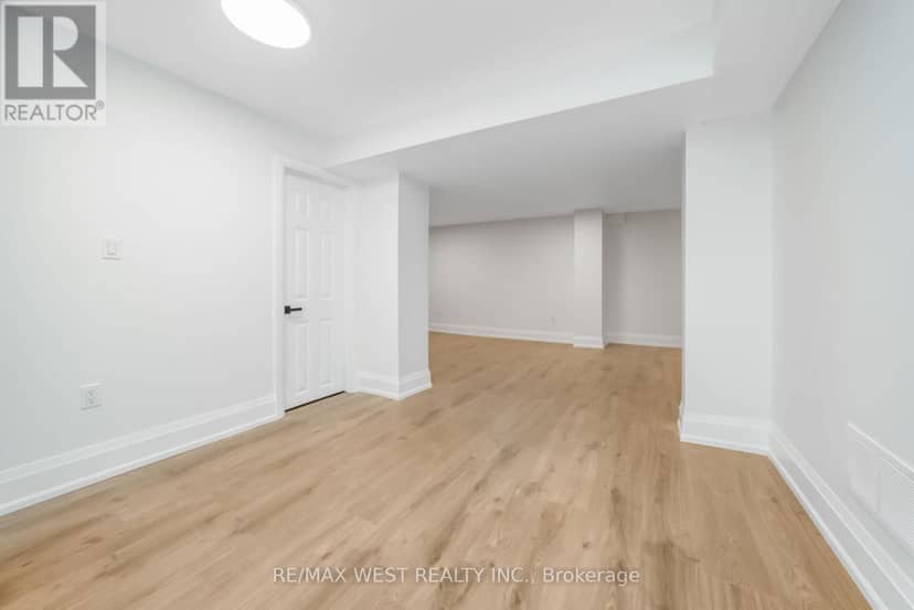 5843 Rainspring Drive — photo 36 of 40