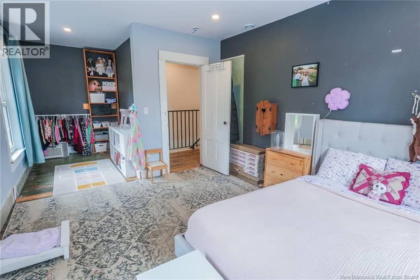 9 Tilley Street — photo 31 of 35