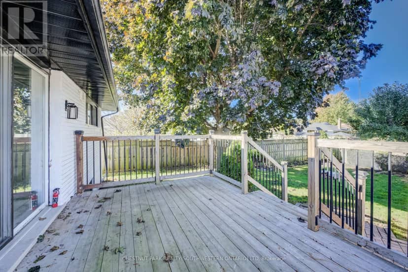 88 Woodhaven Drive — photo 39 of 40