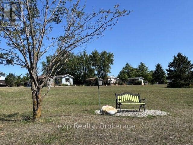 4 - 230 4 Concession — photo 37 of 40