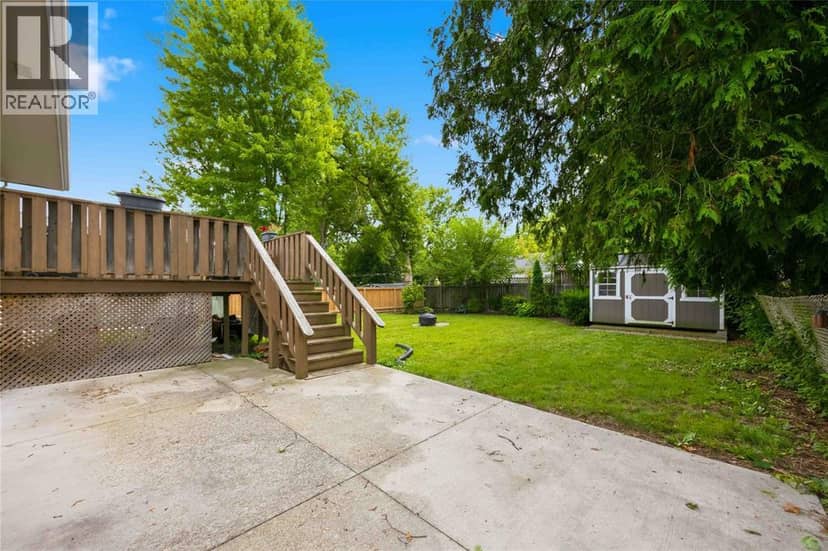 751 Ross Avenue — photo 4 of 40