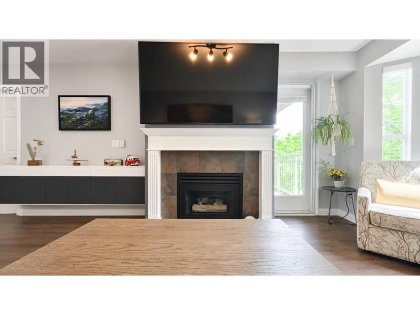 306 2393 WELCHER AVENUE, Port Coquitlam, photo 4