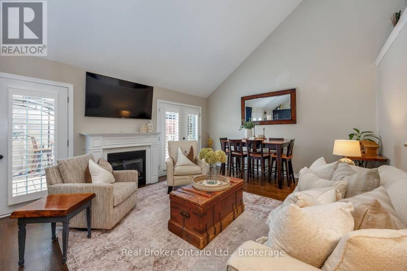 11 Greenaway Circle — photo 13 of 40
