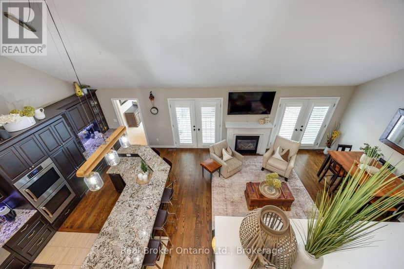 11 Greenaway Circle — photo 14 of 40