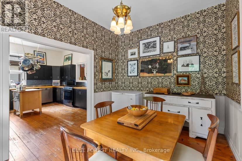 550 Elizabeth Street — photo 28 of 40
