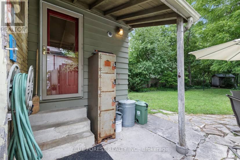 550 Elizabeth Street — photo 31 of 40