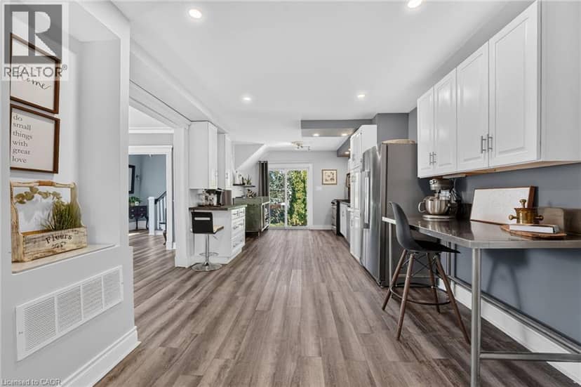 4189 MOUNTAIN Street — photo 9 of 40