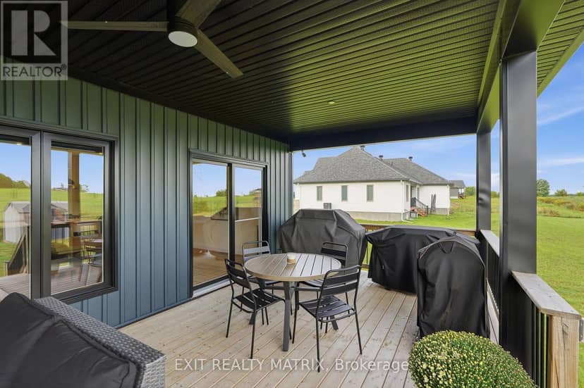 256 Trudeau Crescent — photo 30 of 40