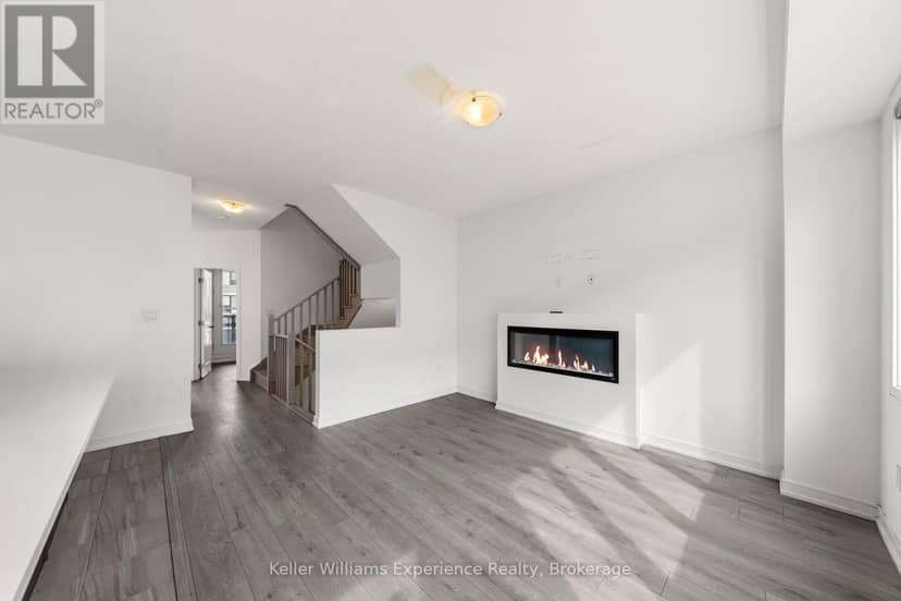 115 Blue Forest Crescent — photo 7 of 28