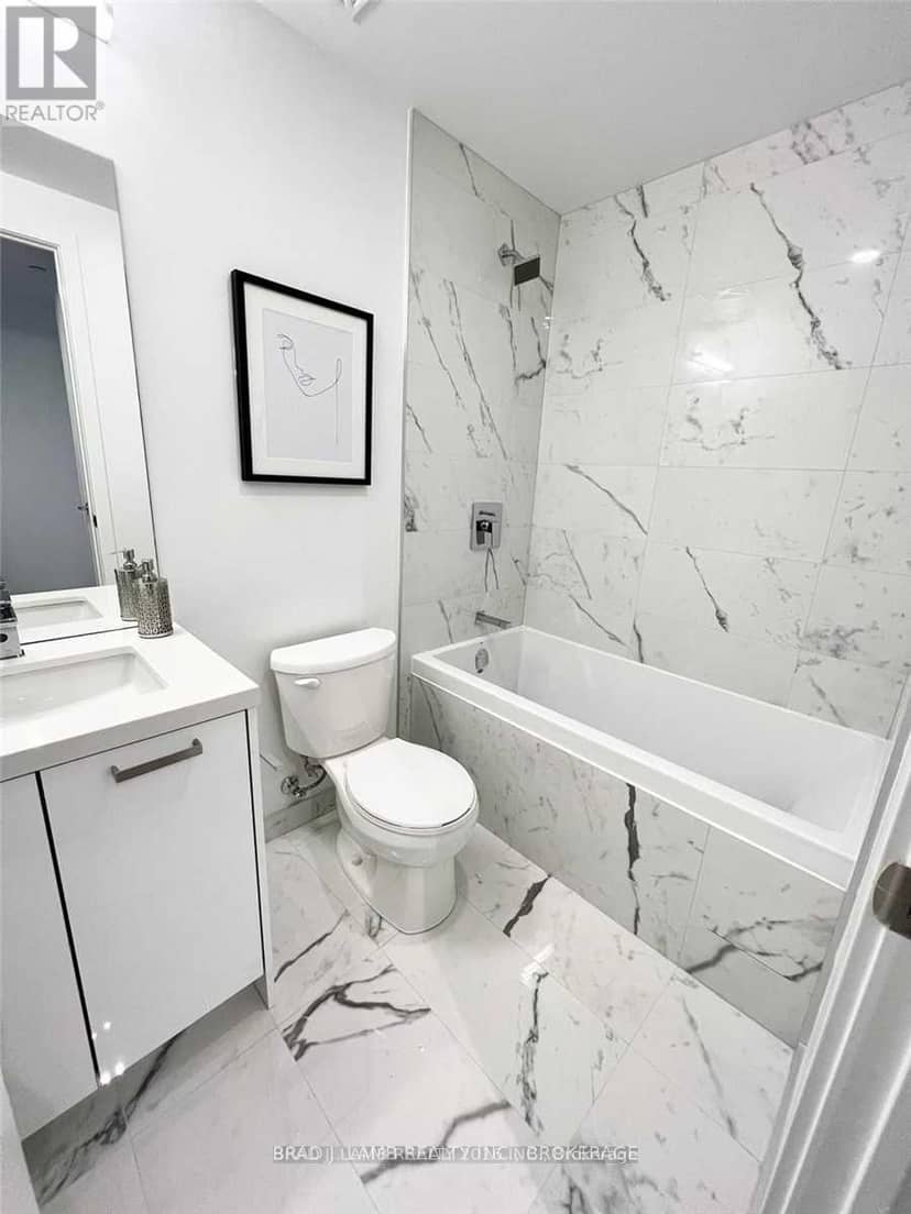 812 - 55 Ontario Street — photo 5 of 10