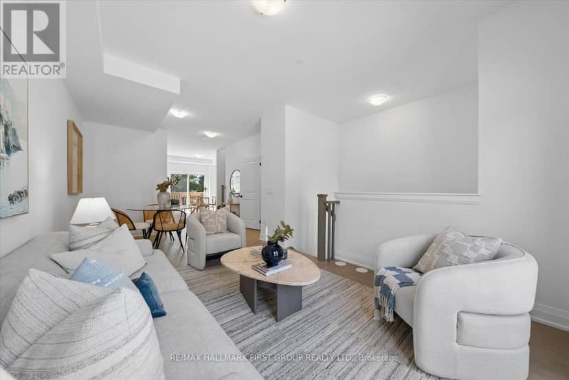 19 Marret Lane — photo 3 of 28