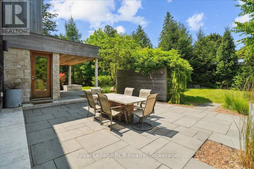 20 Everett Road — photo 13 of 40