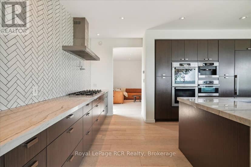 20 Everett Road — photo 23 of 40