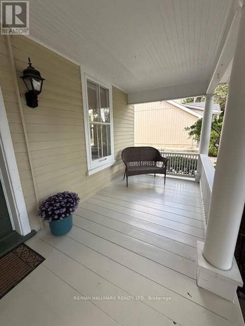 64 Powell Street — photo 3 of 40