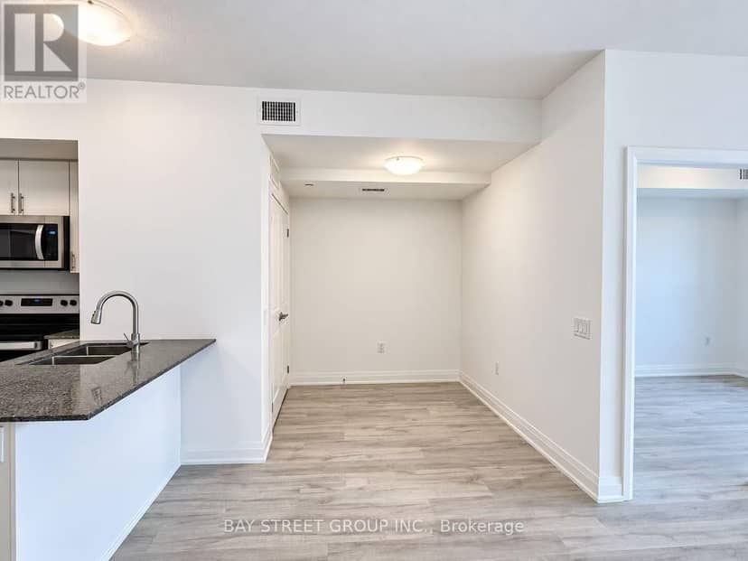8 - 9700 Ninth Line — photo 11 of 27