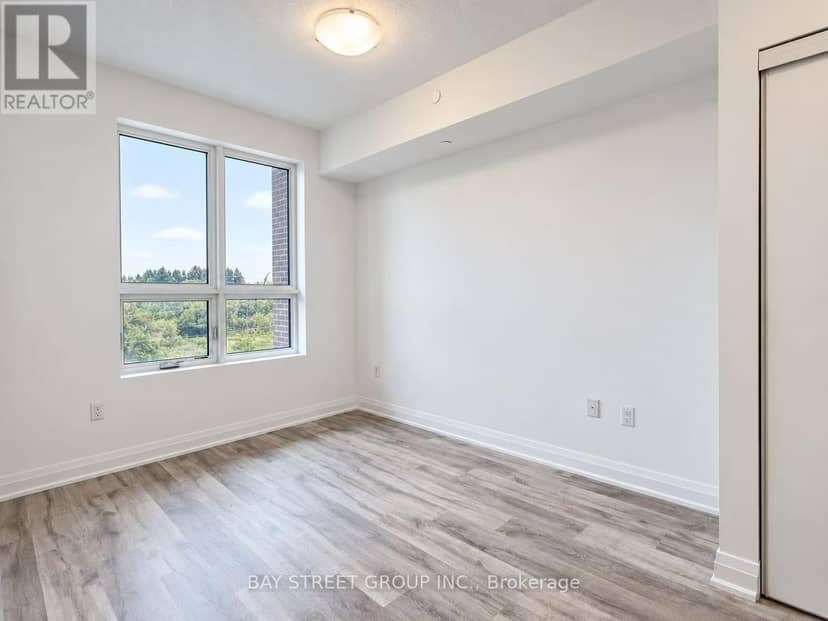 8 - 9700 Ninth Line — photo 15 of 27