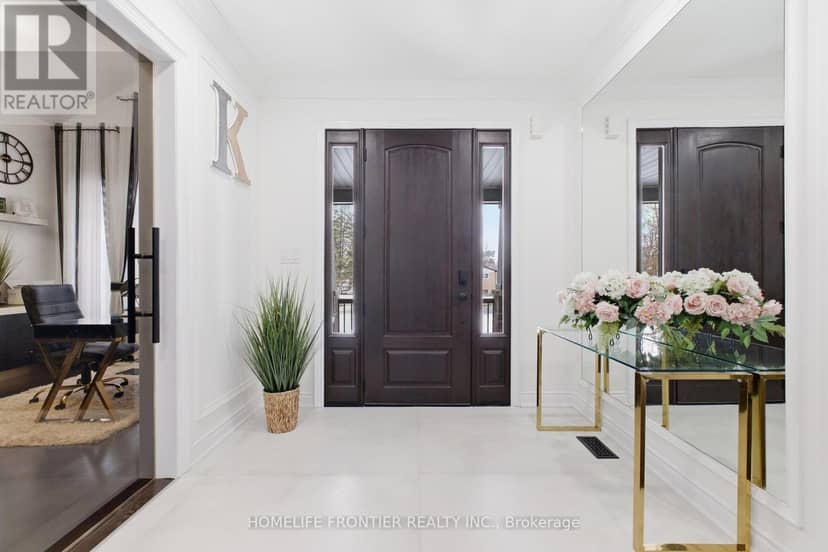 1195 Shore Acres Drive — photo 4 of 40