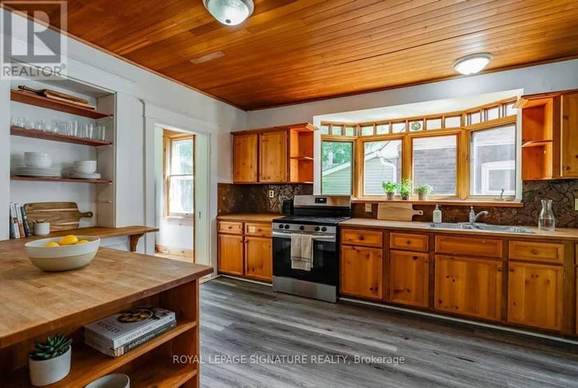 293 Albert Street — photo 4 of 29