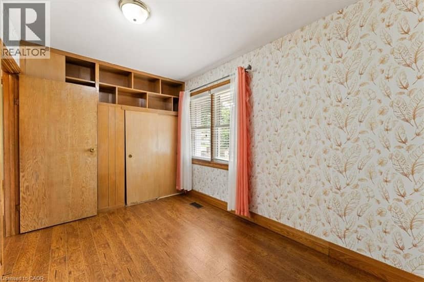 721 Broadway — photo 23 of 40