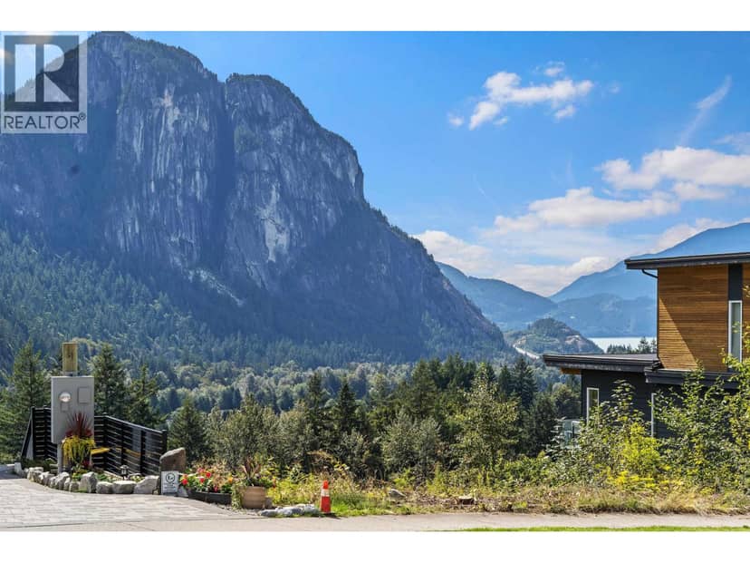 2250 CRUMPIT WOODS DRIVE, Squamish