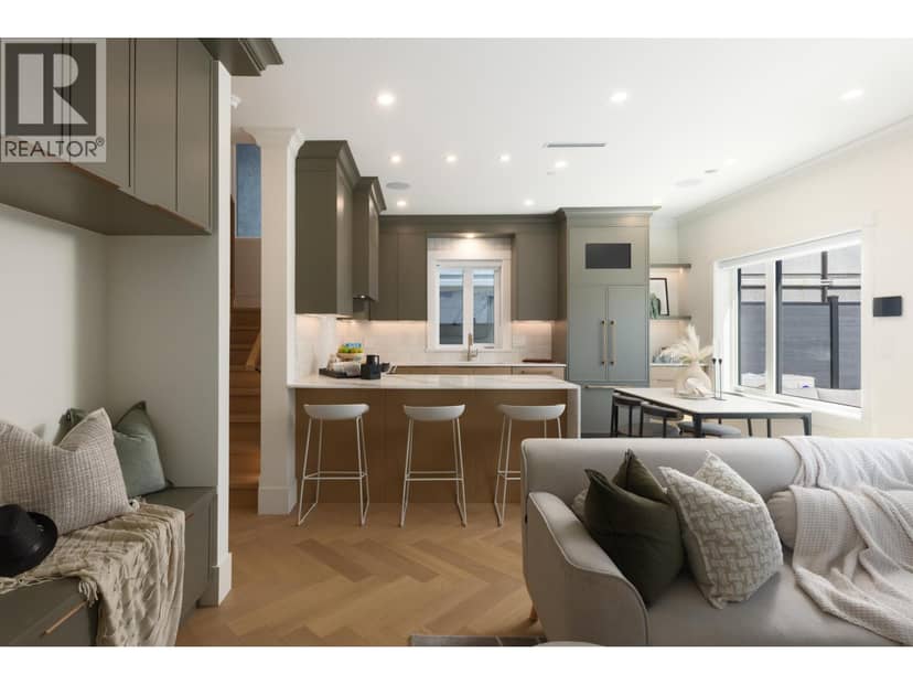 2 258 E 19 AVENUE, Vancouver, photo 4