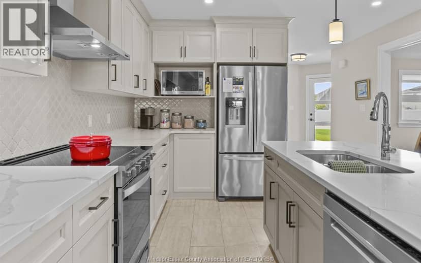 213 Meadowview — photo 9 of 32