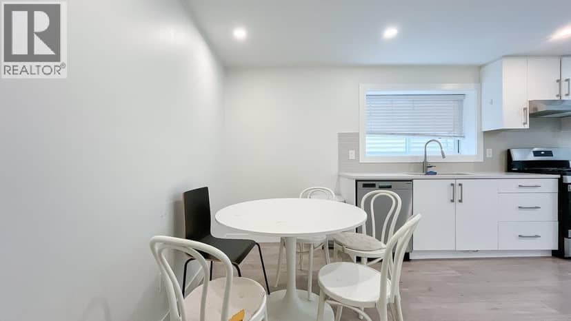 Ground Level 320 E 57TH AVENUE, Vancouver, photo 2