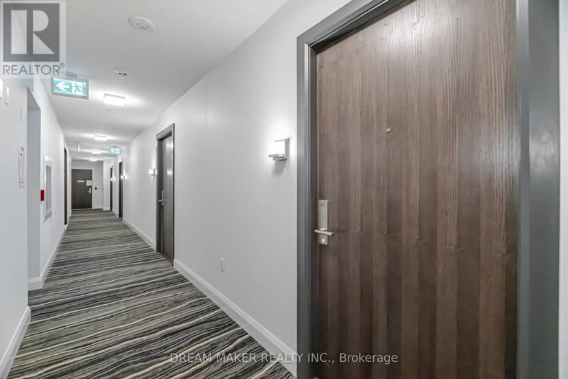 511 - 38 Annie Craig Drive — photo 23 of 40