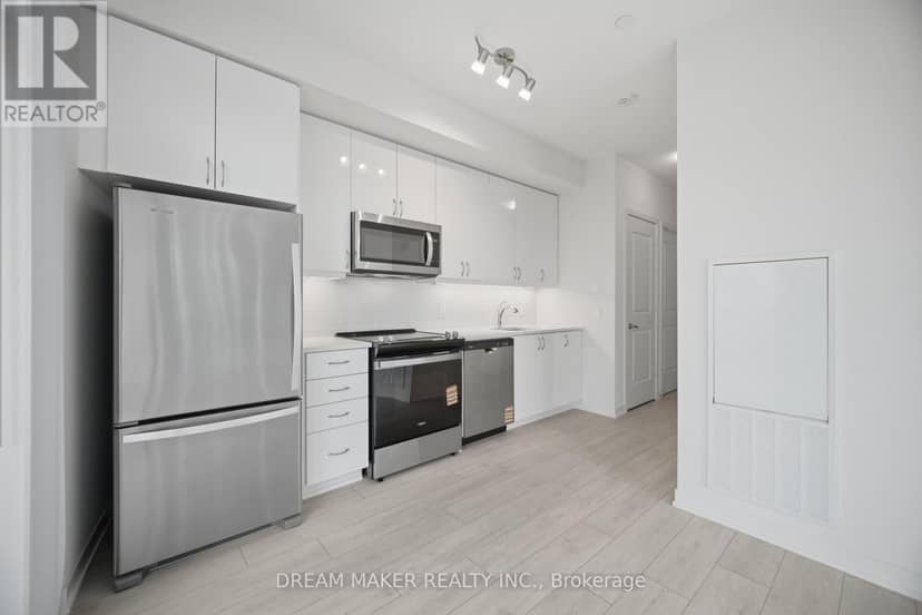 511 - 38 Annie Craig Drive — photo 7 of 40