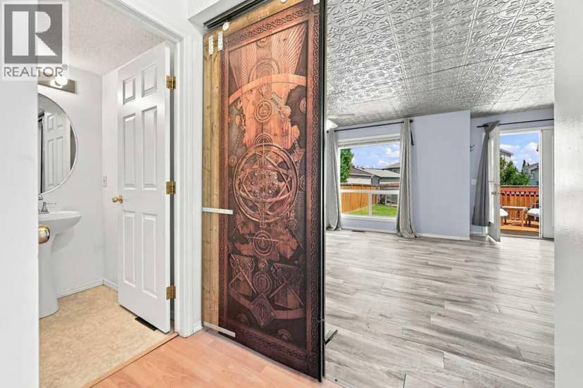 100 Coventry Road NE, Calgary, photo 8
