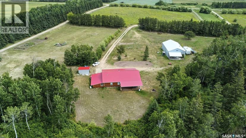 Hansen acreage — photo 36 of 40