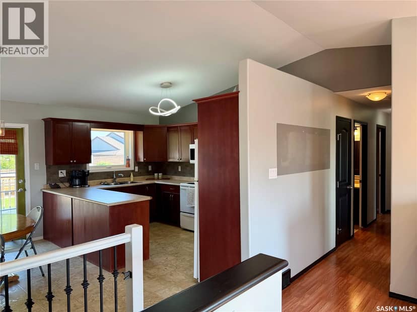 303 5th STREET W, Carnduff, photo 8