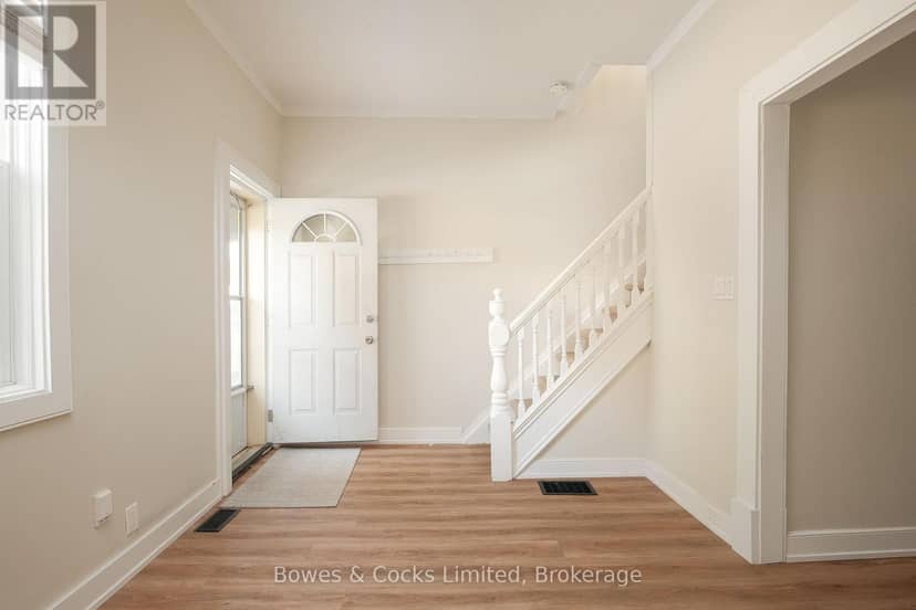 383-387 Mark Street, Peterborough, photo 3