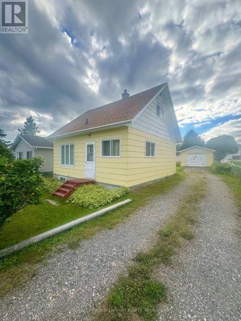 105 Hudson Street, Nipigon, photo 2