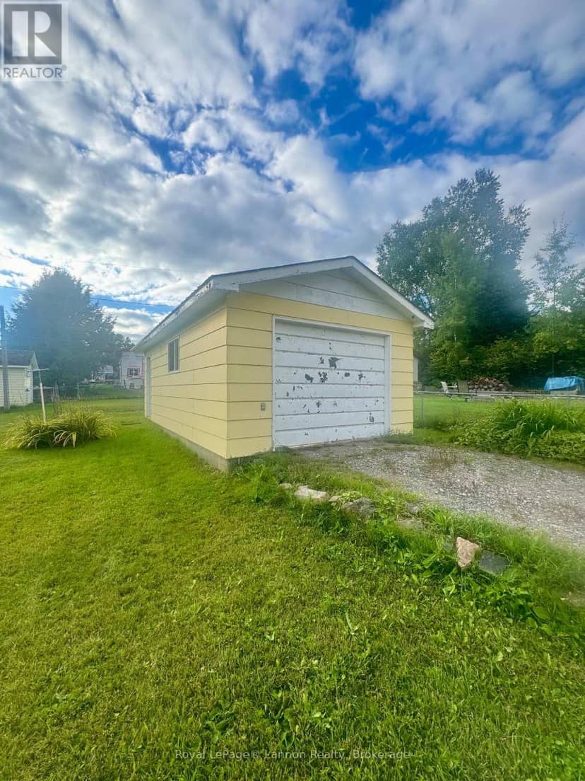 105 Hudson Street, Nipigon, photo 3