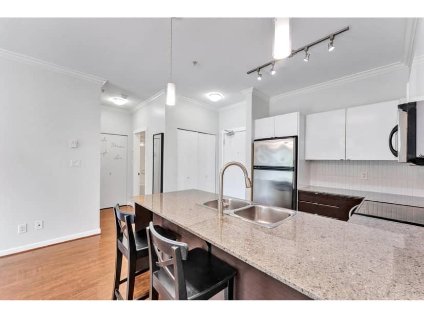 335 13733 107A AVENUE, Surrey, photo 8