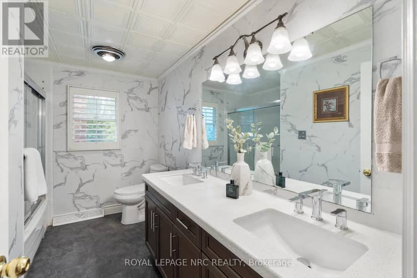 46 Adelene Crescent — photo 28 of 40