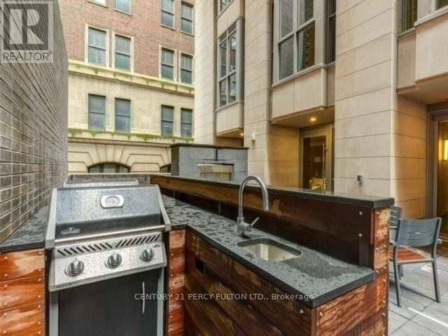 4007 - 70 Temperance Street — photo 20 of 32