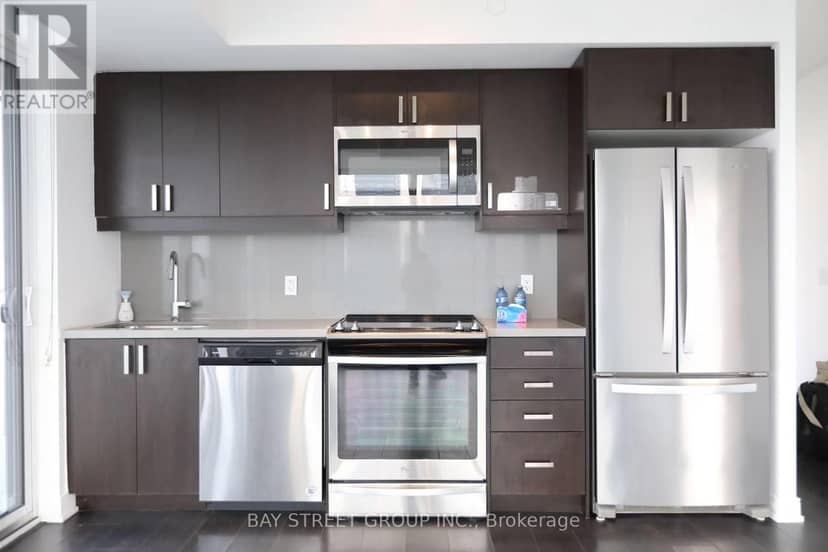 3004 - 50 Wellesley Street E — photo 4 of 20