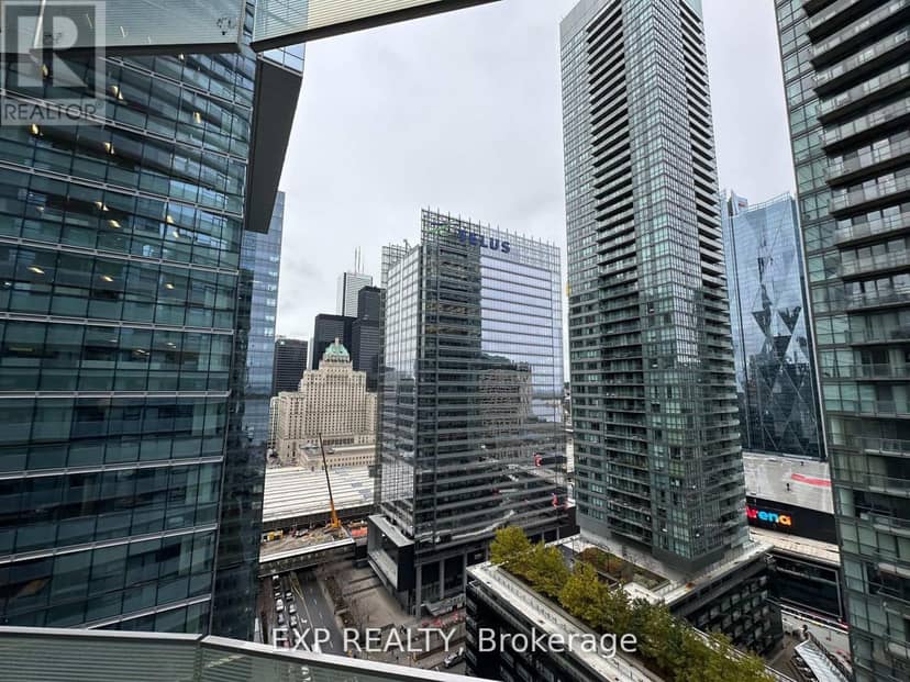 2111 - 14 York Street — photo 13 of 23