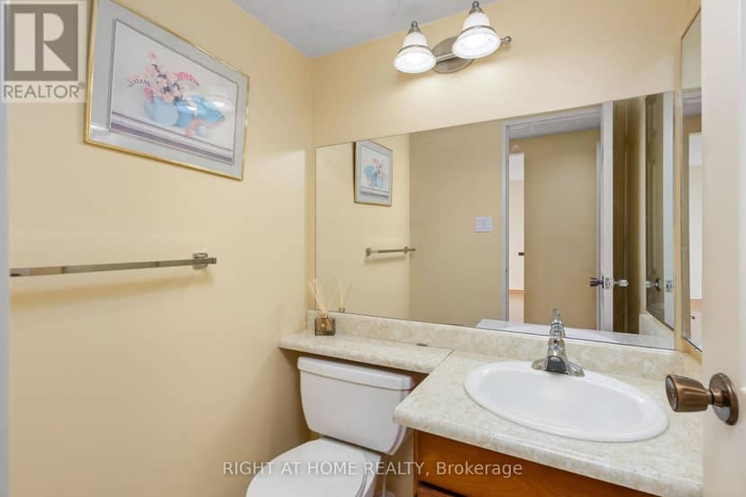 1904 - 1555 Finch Avenue E — photo 17 of 40