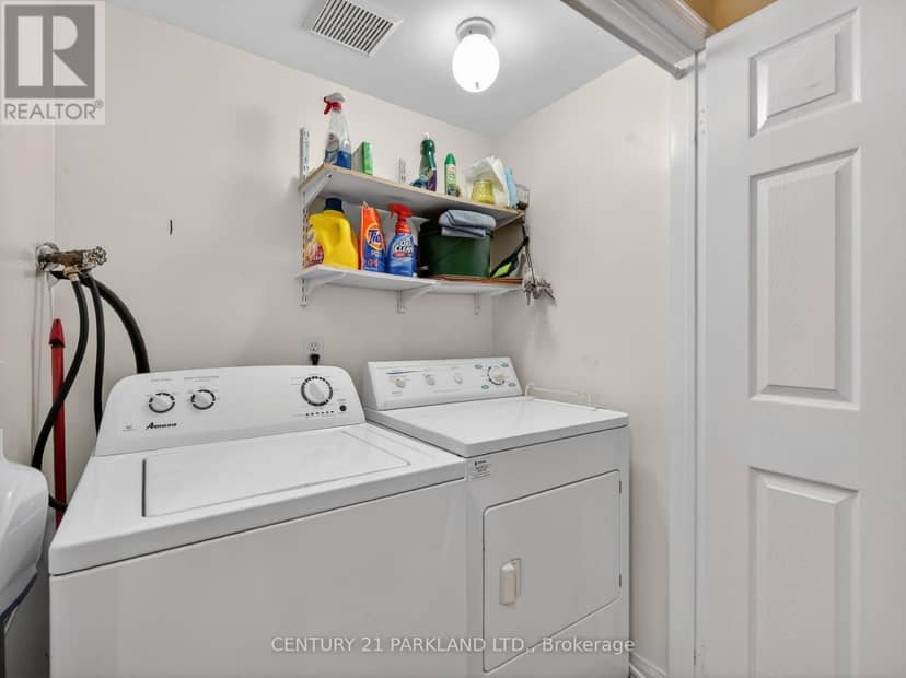 181 Purcell Crescent — photo 19 of 40
